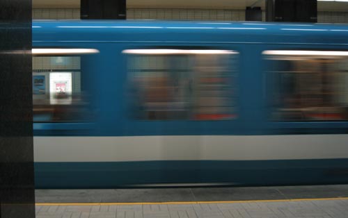 Metro rijdt weg